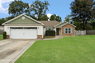 138 Braeburn Blvd, Richlands, NC 28574