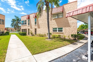 101 Dogwood Cir, Seminole, FL 33777
