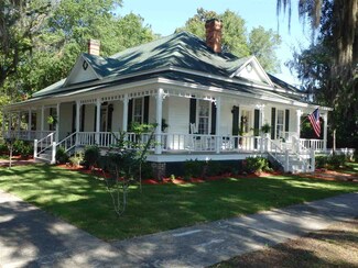 233 N Washington Ave, Madison, FL 32340