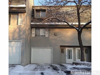 412 Dorland Place S, Maplewood, MN 55119