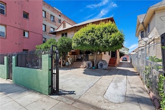 1437 S Bonnie Brae St, Los Angeles, CA 90006