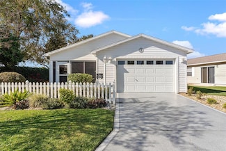 2670 Suffolk St, The Villages, FL 32162