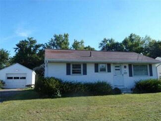 74 Cora Ave, Chicopee, MA 01013