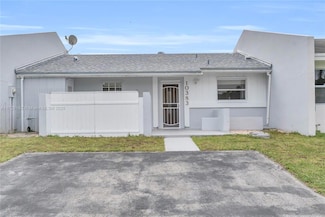 10383 SW 209th Ln, Cutler Bay, FL 33189
