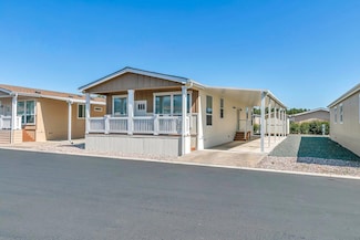 3555 S Pacific Hwy Unit 48, Medford, OR 97501