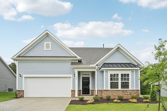 529 Winding Creek Dr, Lillington, NC 27546
