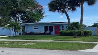 636 Hibiscus Dr, Royal Palm Beach, FL 33411