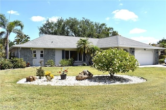1511 Reynard Dr, Fort Myers, FL 33919
