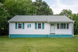 2446 Greenway St, Burlington, NC 27217