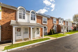 37 Village Ln Unit B, Staten Island, NY 10312