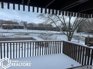 2700 N Shore Dr Unit 9, Clear Lake, IA 50428