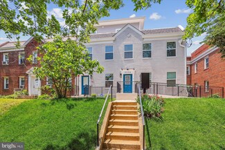 2236 40th St NW Unit 1/2, Washington, DC 20007