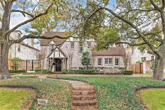 2117 Chilton Rd, Houston, TX 77019