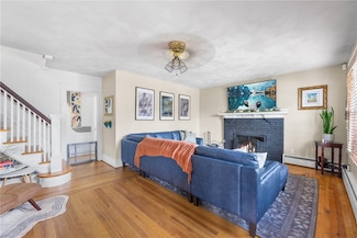 41 Felsmere Ave, Pawtucket, RI 02861