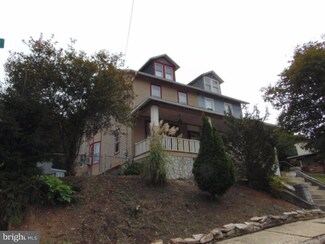 340 Oak St, Port Carbon, PA 17965