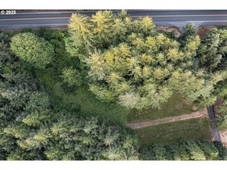 10887 NW Cornelius Pass Rd, Portland, OR 97231