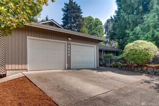 18820 51st Ave NE, Lake Forest Park, WA 98155
