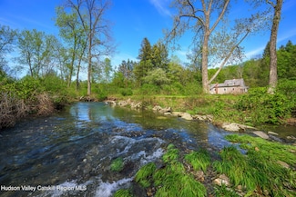 11351 New York 22, Austerlitz, NY 12017
