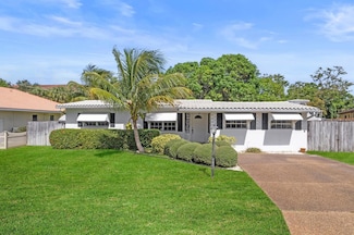 2175 NW 3rd Ct, Boca Raton, FL 33431
