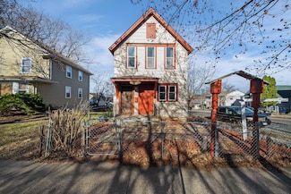 959 Greenbrier St, Saint Paul, MN 55106