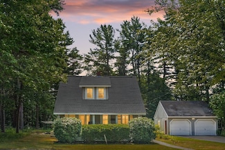 36 Longfellow Ave, Brunswick, ME 04011