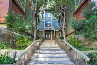18324 Clark St Unit 310, Tarzana, CA 91356