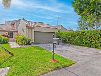 16861 Patio Village Ct, Weston, FL 33326