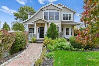 25 Country Rd, Fairfield, CT 06824