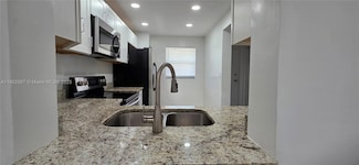 9000 NW 28th Dr Unit 1102, Coral Springs, FL 33065