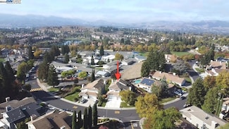5075 Canyon Crest Dr, San Ramon, CA 94582