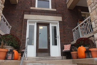 2733 Gillham Rd, Kansas City, MO 64108