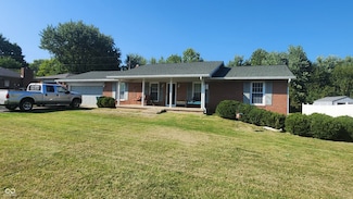 605 Medallion Dr, Greencastle, IN 46135