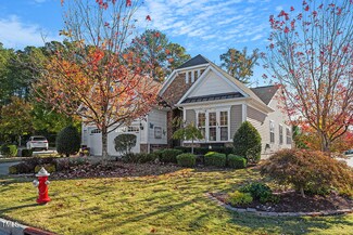 504 Spinnaker Ct, Cary, NC 27519