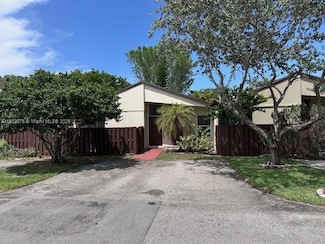 11572 Timbers Way, Boca Raton, FL 33428