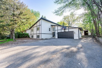 1672 Long Lake Rd, New Brighton, MN 55112