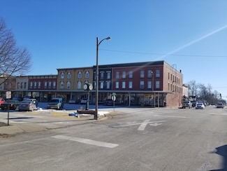 8 E Railroad St Unit 1, Sandwich, IL 60548