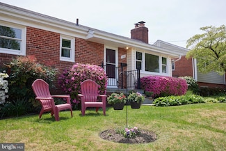 5924 2nd St N, Arlington, VA 22203