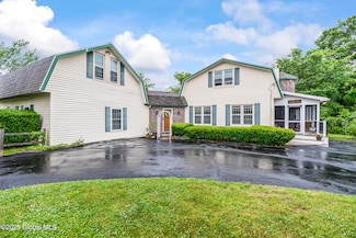 2915 Ny Highway 43, Averill Park, NY 12018