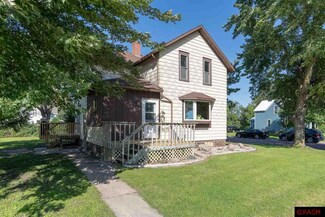 208 Central Ave N Unit (corner of Smith & C, Mapleton, MN 56065
