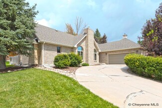 832 Rodeo Ave, Cheyenne, WY 82009