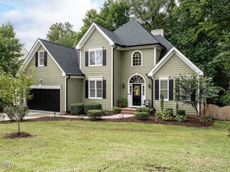 2011 Templeton Gap Dr, Apex, NC 27523