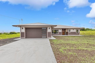 1749 Kikaha St, Hilo, HI 96720