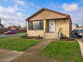 5958 S Massasoit Ave, Chicago, IL 60638
