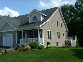 15 Arbor Cir Unit 15, Litchfield, NH 03052