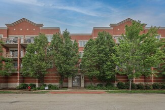 9864 Leland Ave Unit 312, Schiller Park, IL 60176