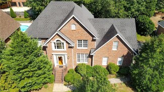 205 Oakmont Dr, Kernersville, NC 27284