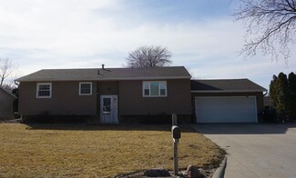 1602 3rd St, Eldora, IA 50627