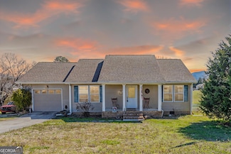 183 Akins Rd, Chickamauga, GA 30707