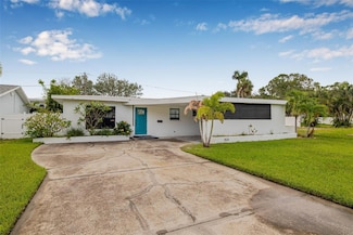 3626 Bayshore Blvd NE, Saint Petersburg, FL 33703
