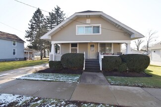 733 2nd Ave, Aurora, IL 60505